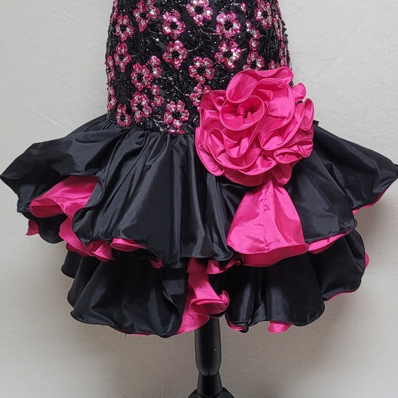 80s Vintage Alyce Designs Black Pink Sequin Floral Ruffle Bustier Mini Dress 6 - Picture 7 of 13